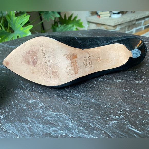 Donald J Pliner calf skin black mule - Picture 7 of 9